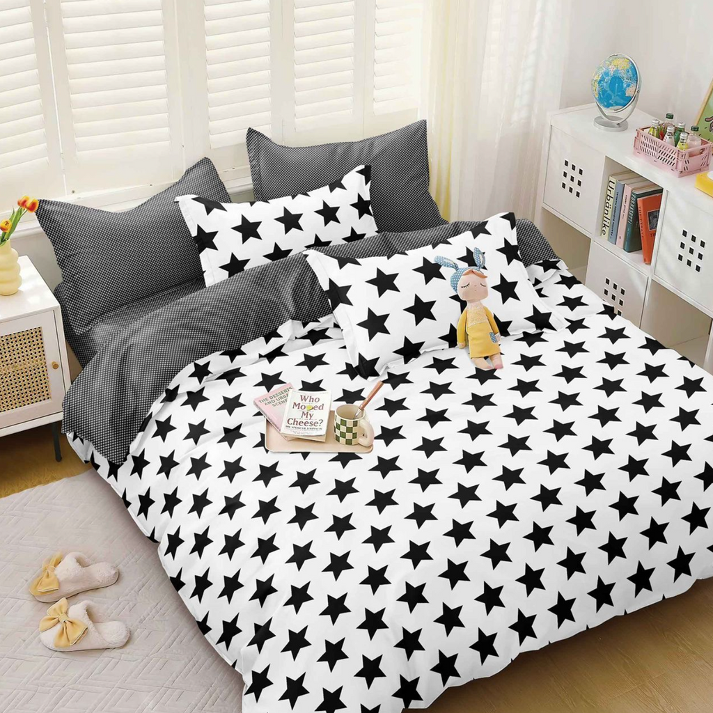 Lenjerie de pat bumbac satinat 4 piese Alba cu Stele Negre