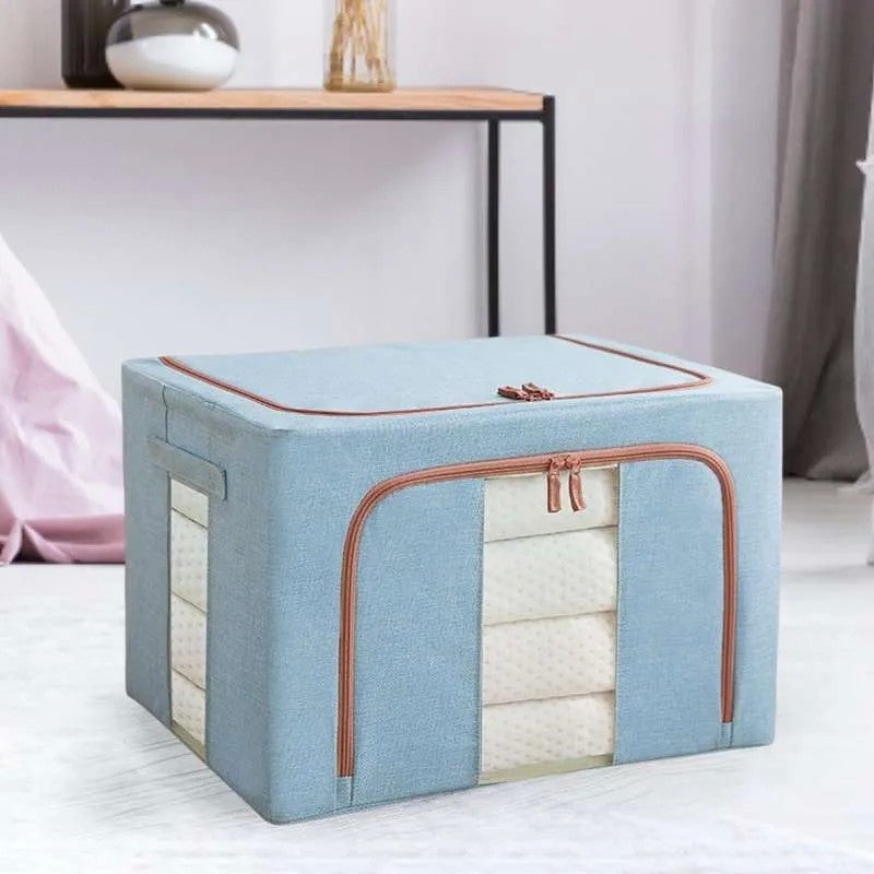 https://images-teomarket.s3.eu-central-1.amazonaws.com/6426485441550/cutie-de-depozitare-pliabila-flippy-cu-fermoar-66-l-textil-50x40x33-cm-albastru-deschis-cu-doua-fere-63a59bbd2367b.jpg | https://images-teomarket.s3.eu-central-1.amazonaws.com/6426485441550/cutie-de-depozitare-pliabila-flippy-cu-fermoar-66-l-textil-50x40x33-cm-albastru-deschis-cadru-metali-65e7003e5be40.jpg